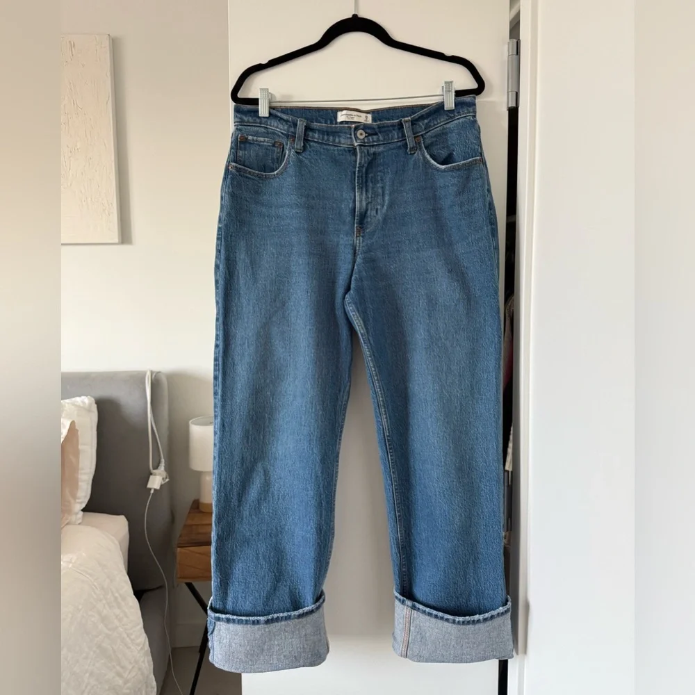 Abercrombie & Fitch Women’s Curve Love Low Rise Baggy Jean, 29 Long - Picture 7 of 8